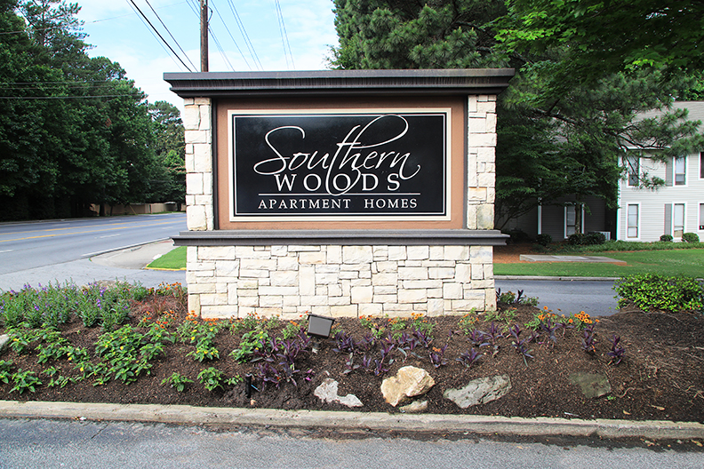 Southern Woods The Multifamily Advisory Group at Cushman & Wakefield